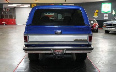 Chevrolet-Other-1989-Blue-Metallic-Gray-4