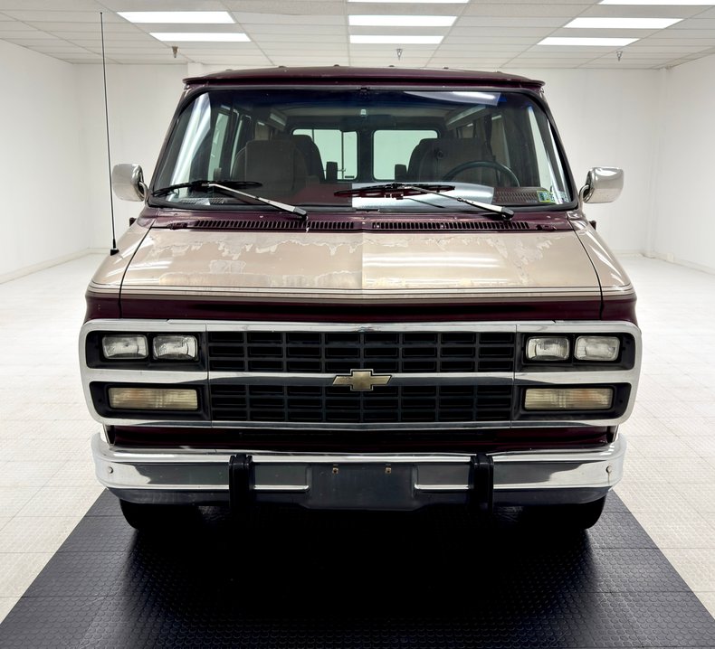 Chevrolet-Other-1993-Beige-Metallic-Tan-15
