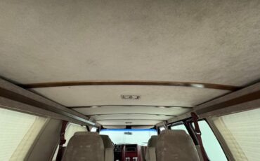 Chevrolet-Other-1993-Beige-Metallic-Tan-9