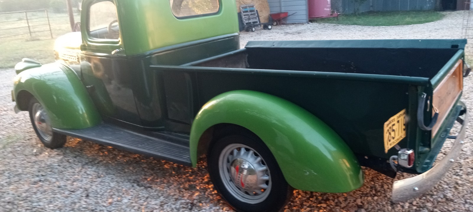 Chevrolet-Other-Pickups-1941-Standard-Cab-Pickup-13