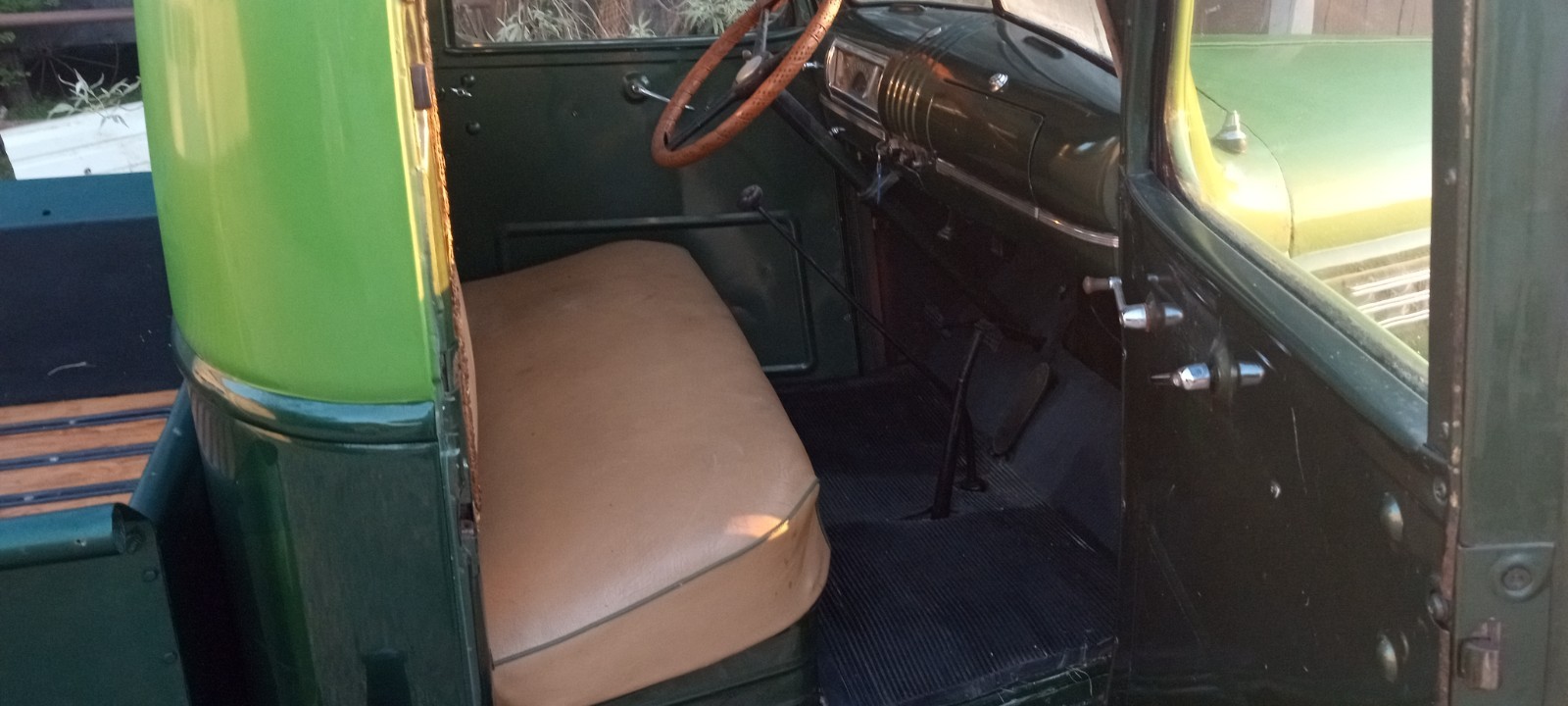 Chevrolet-Other-Pickups-1941-Standard-Cab-Pickup-14