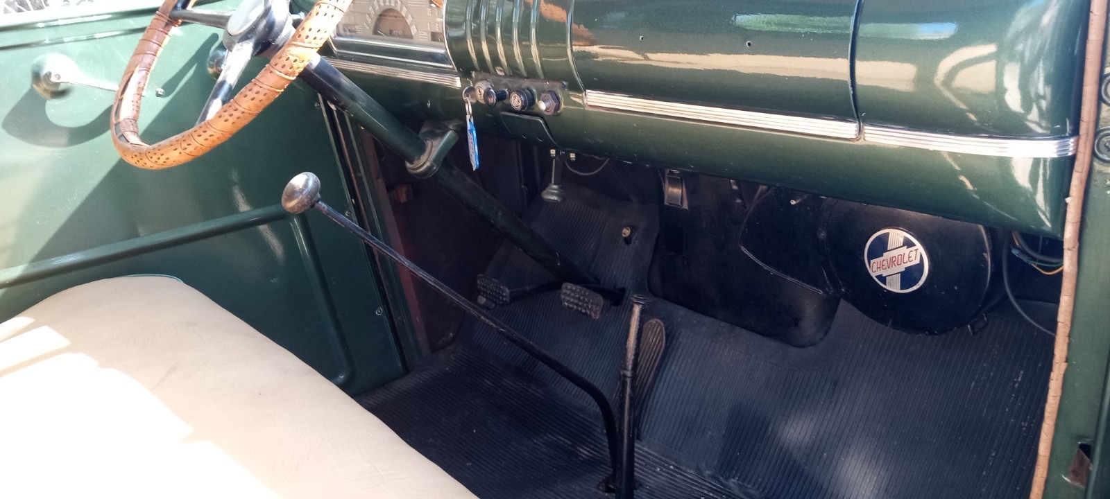 Chevrolet-Other-Pickups-1941-Standard-Cab-Pickup-22