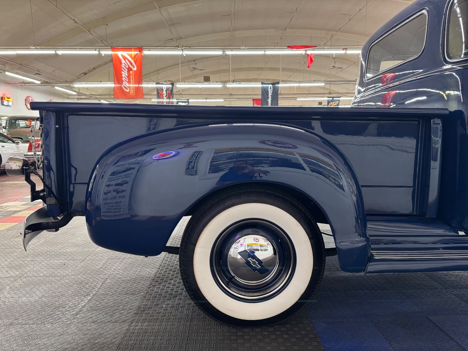 Chevrolet-Other-Pickups-1954-25
