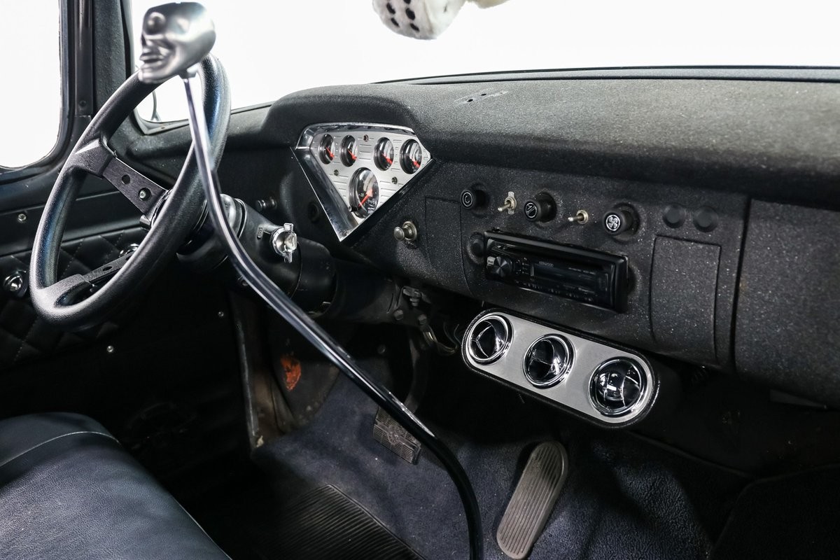 Chevrolet-Other-Pickups-1957-Pickup-Truck-16