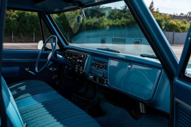 Chevrolet-Other-Pickups-1968-Truck-14