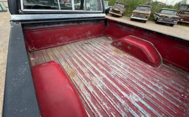 Chevrolet-Other-Pickups-1981-2-Dr-9
