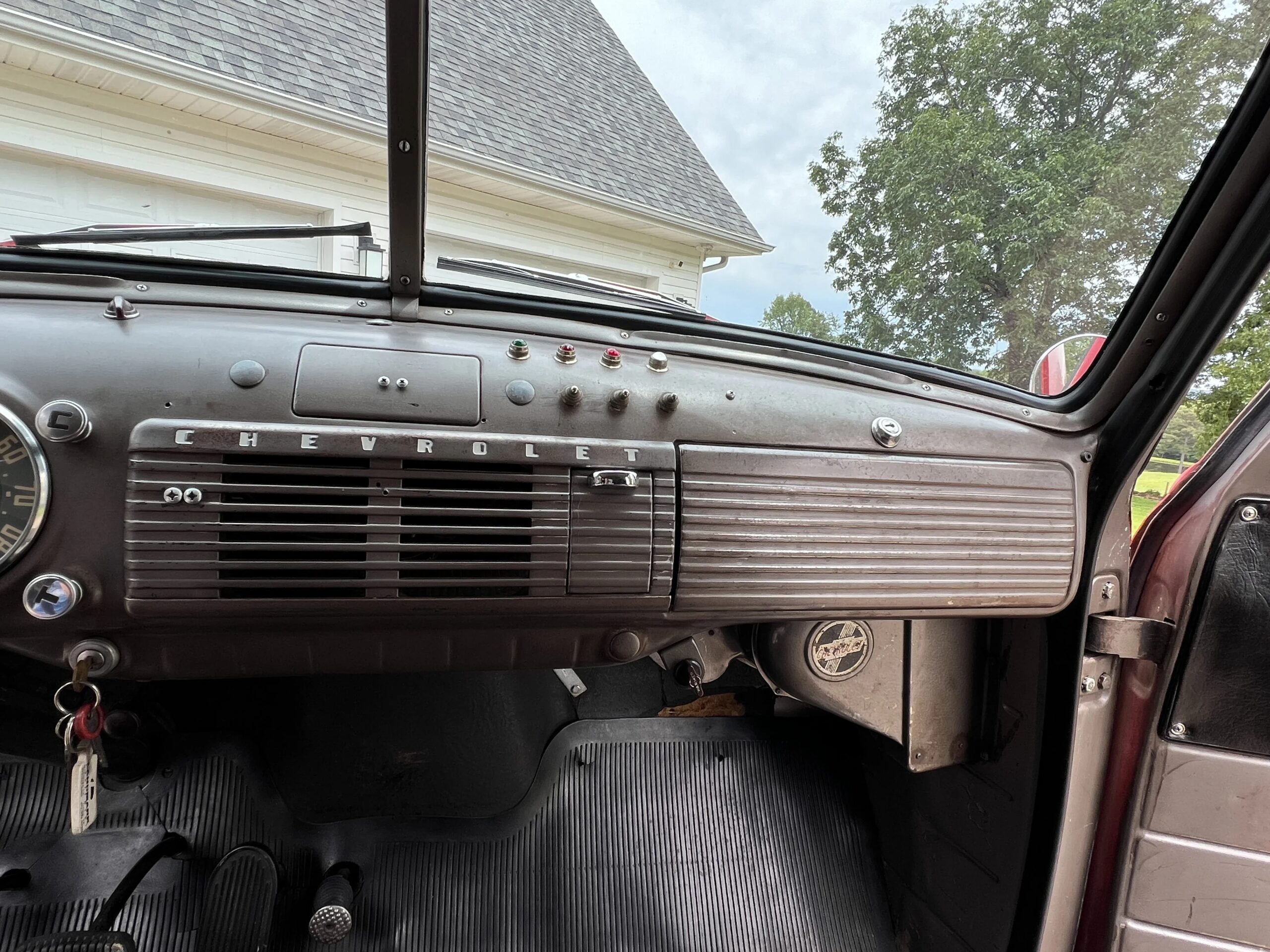 Chevrolet-Other-chevrolet-models-1952-Red-Brown-11