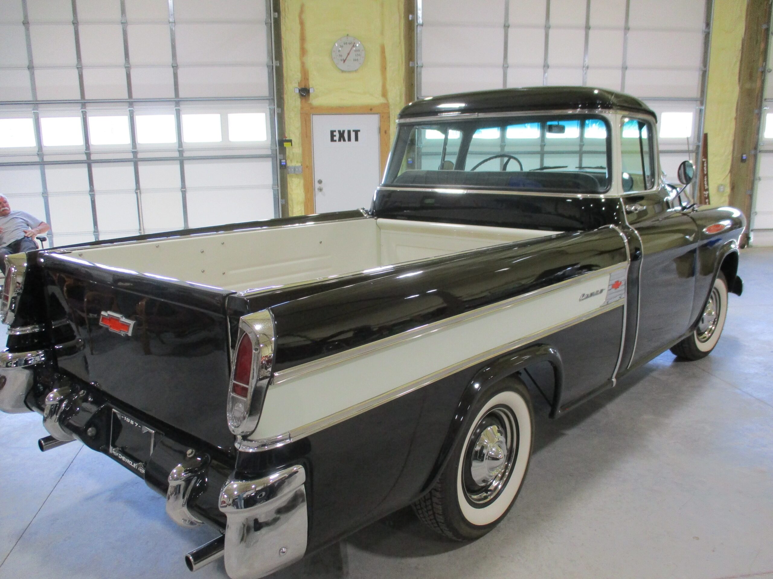 Chevrolet-Other-chevrolet-models-1957-Black-10