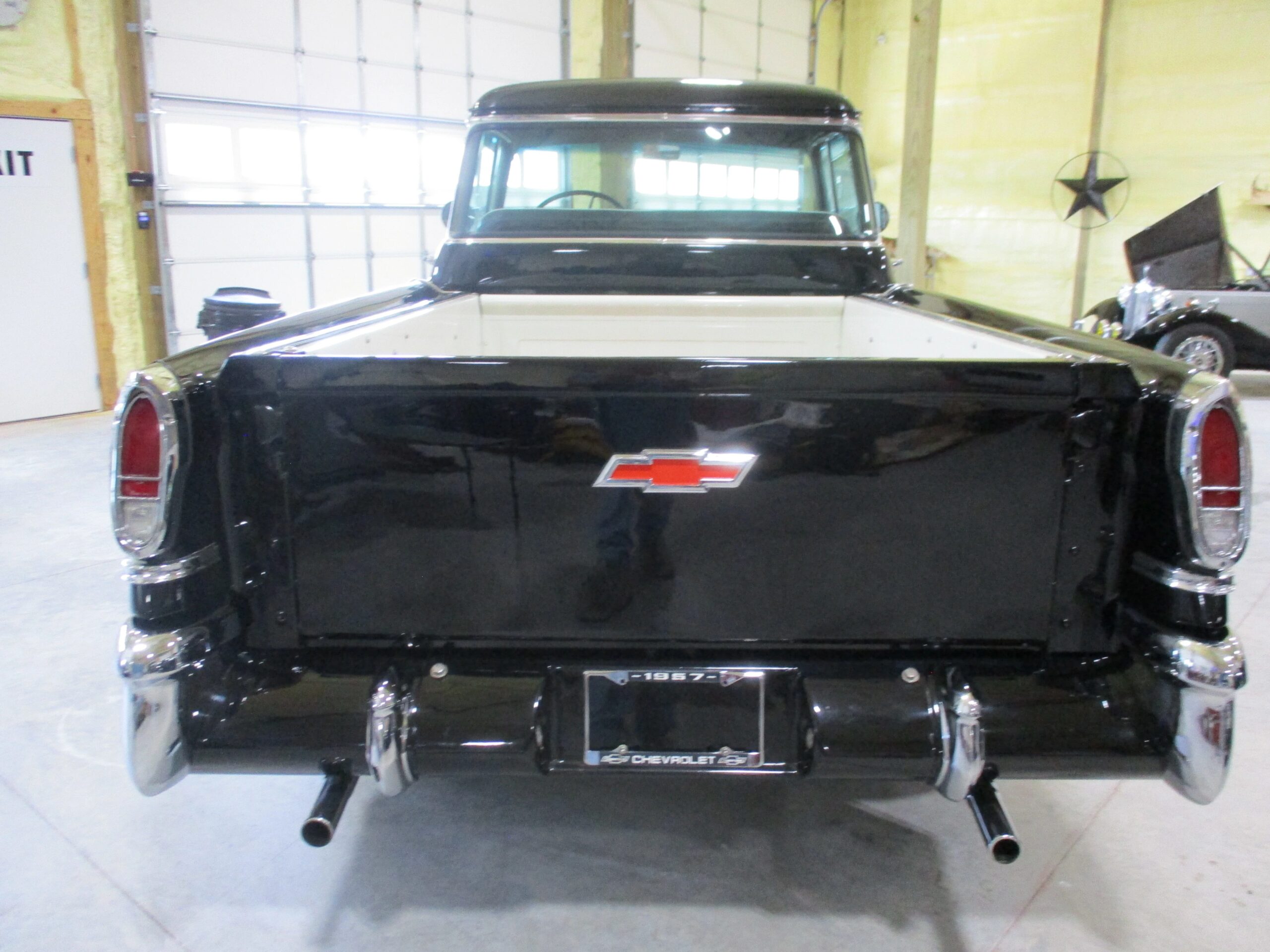 Chevrolet-Other-chevrolet-models-1957-Black-28