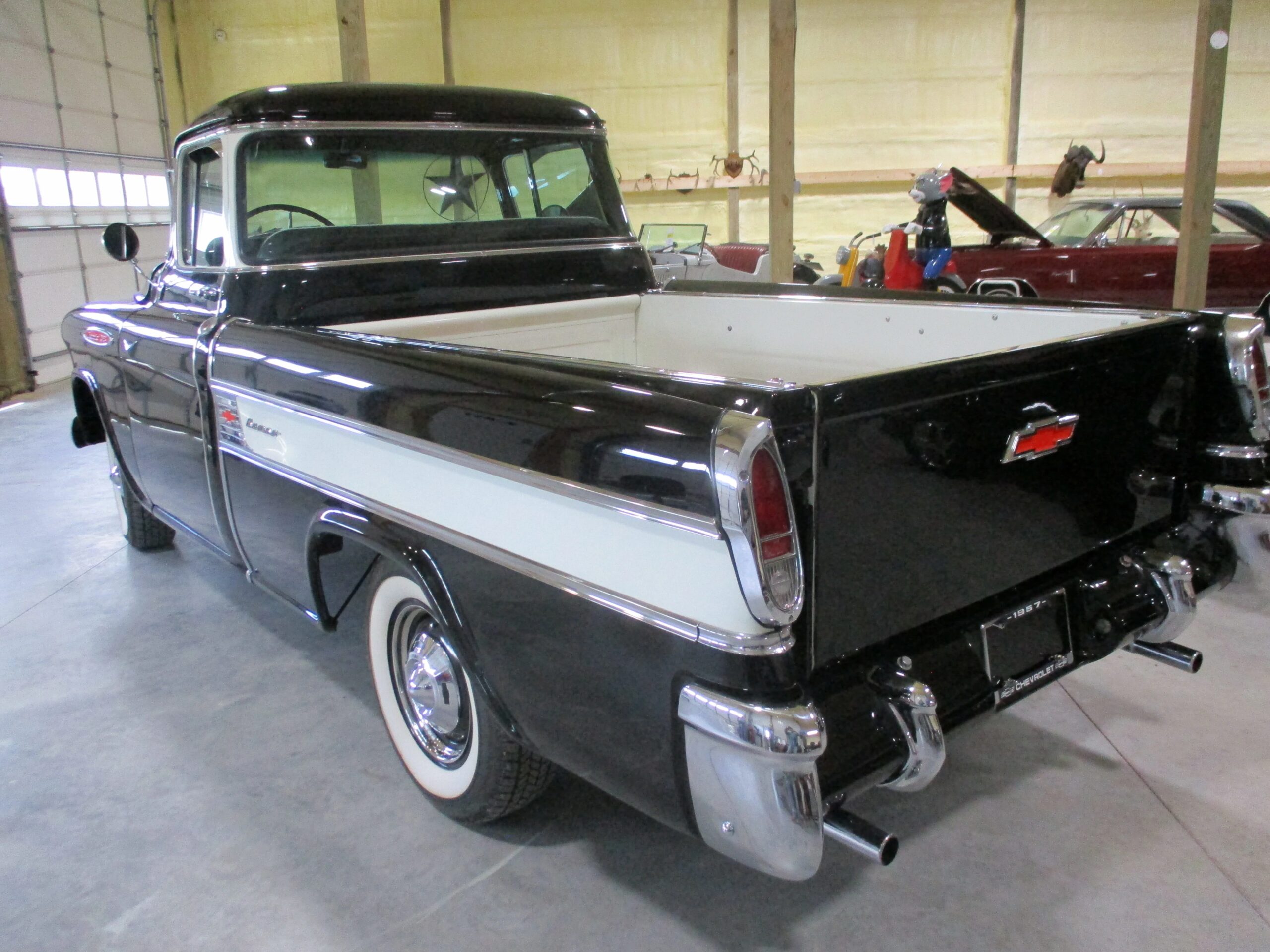 Chevrolet-Other-chevrolet-models-1957-Black-8