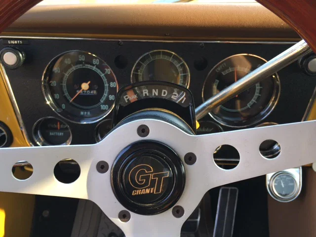 Chevrolet-Other-chevrolet-models-1972-Gold-Beige-9
