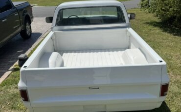 Chevrolet-Other-chevrolet-models-1982-White-Black-2