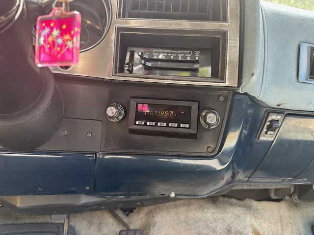 Chevrolet-Other-chevrolet-models-1986-Blue-Blue-13