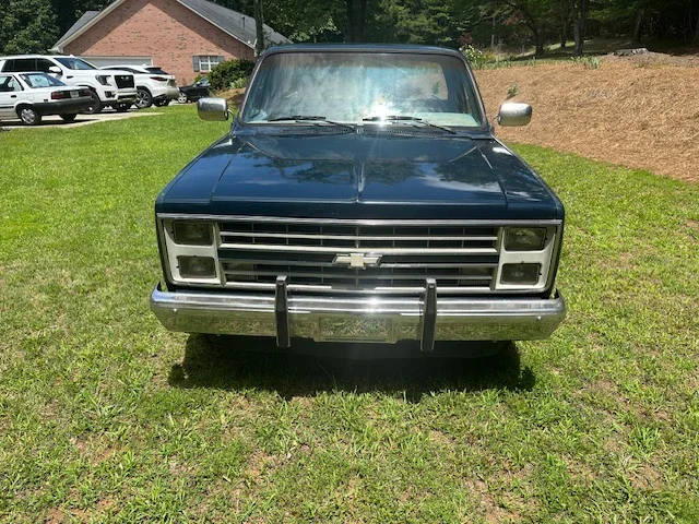 Chevrolet-Other-chevrolet-models-1986-Blue-Blue-2