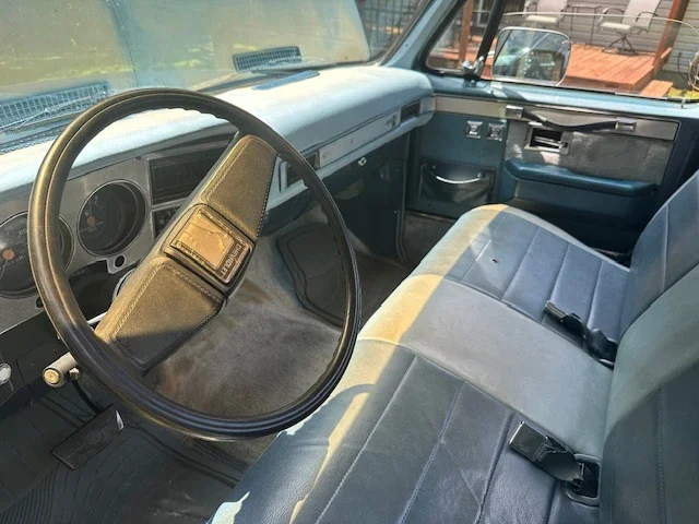 Chevrolet-Other-chevrolet-models-1986-Blue-Blue-4