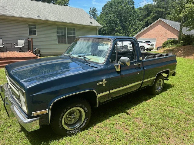 Chevrolet-Other-chevrolet-models-1986-Blue-Blue