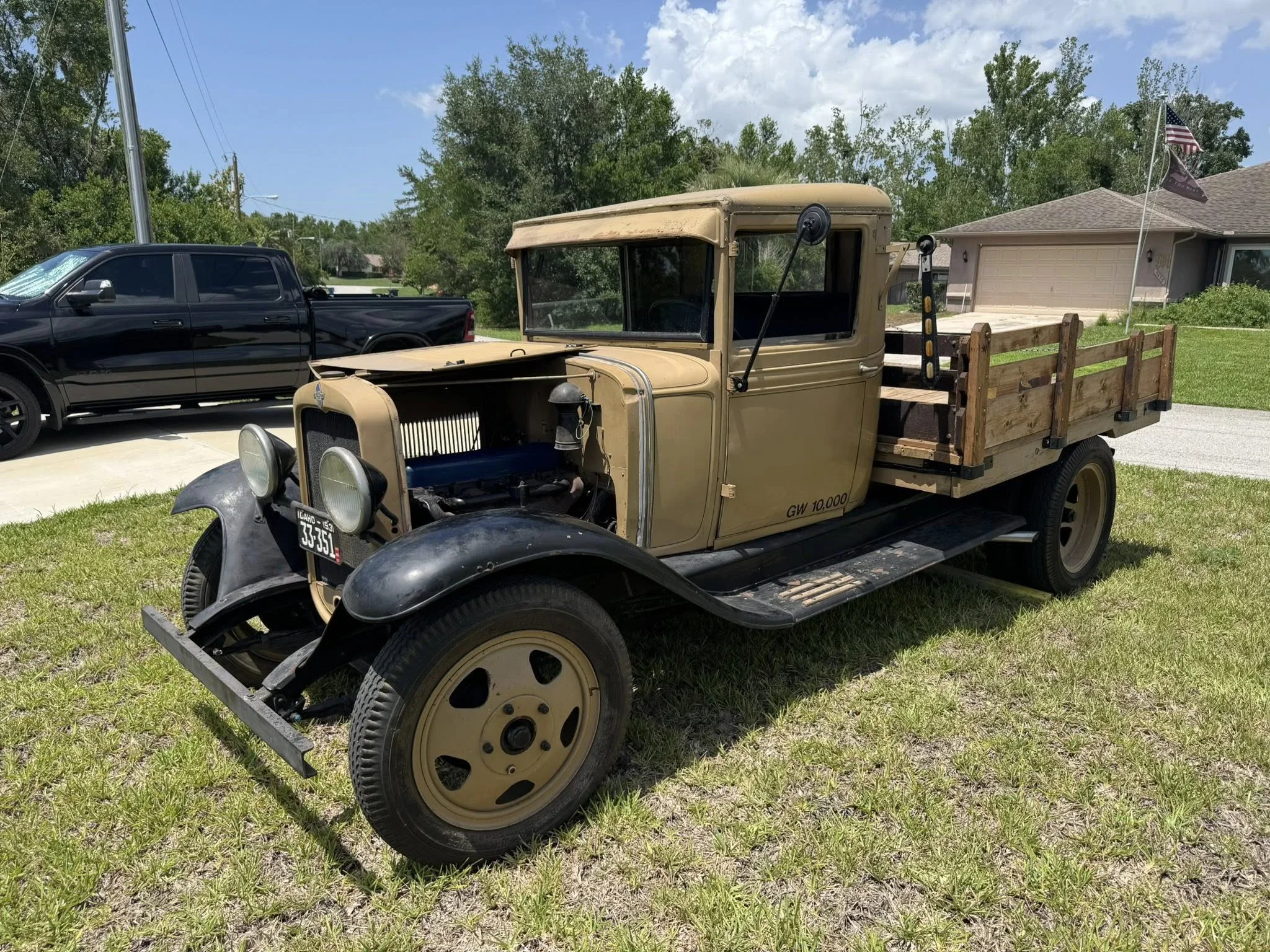 Chevrolet-Pickup-1931-Tan-Tan-12