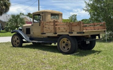 Chevrolet-Pickup-1931-Tan-Tan-17