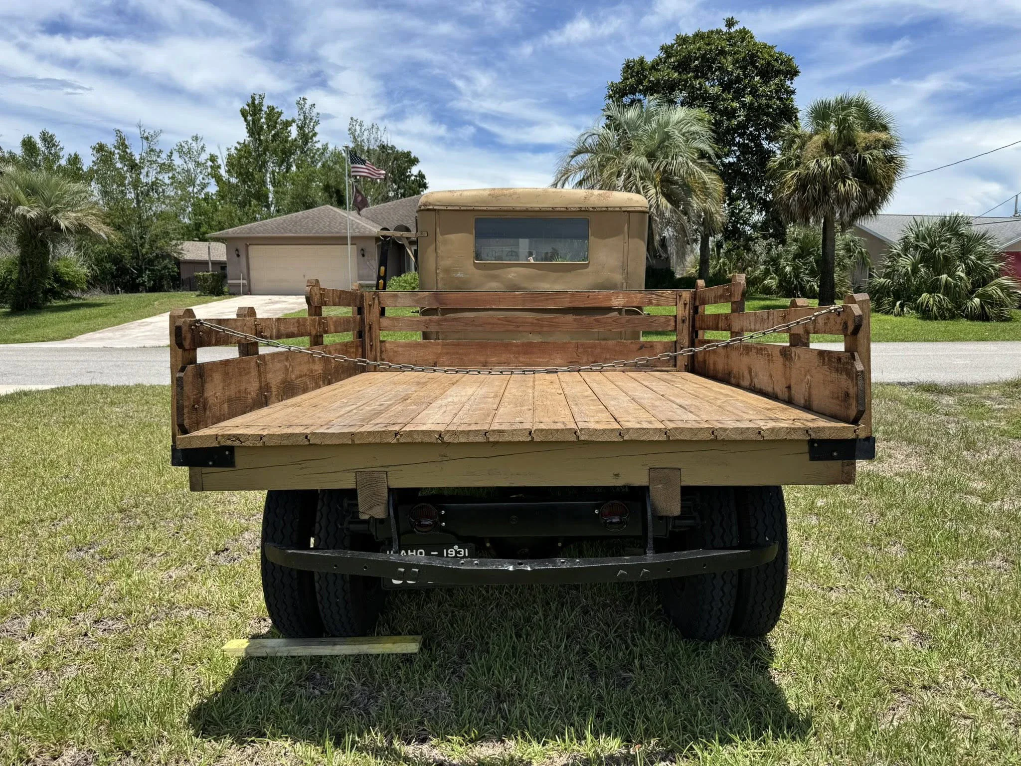 Chevrolet-Pickup-1931-Tan-Tan-18