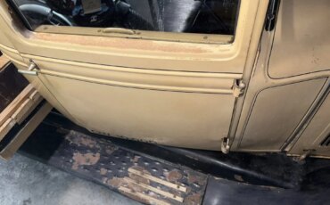 Chevrolet-Pickup-1931-Tan-Tan-55