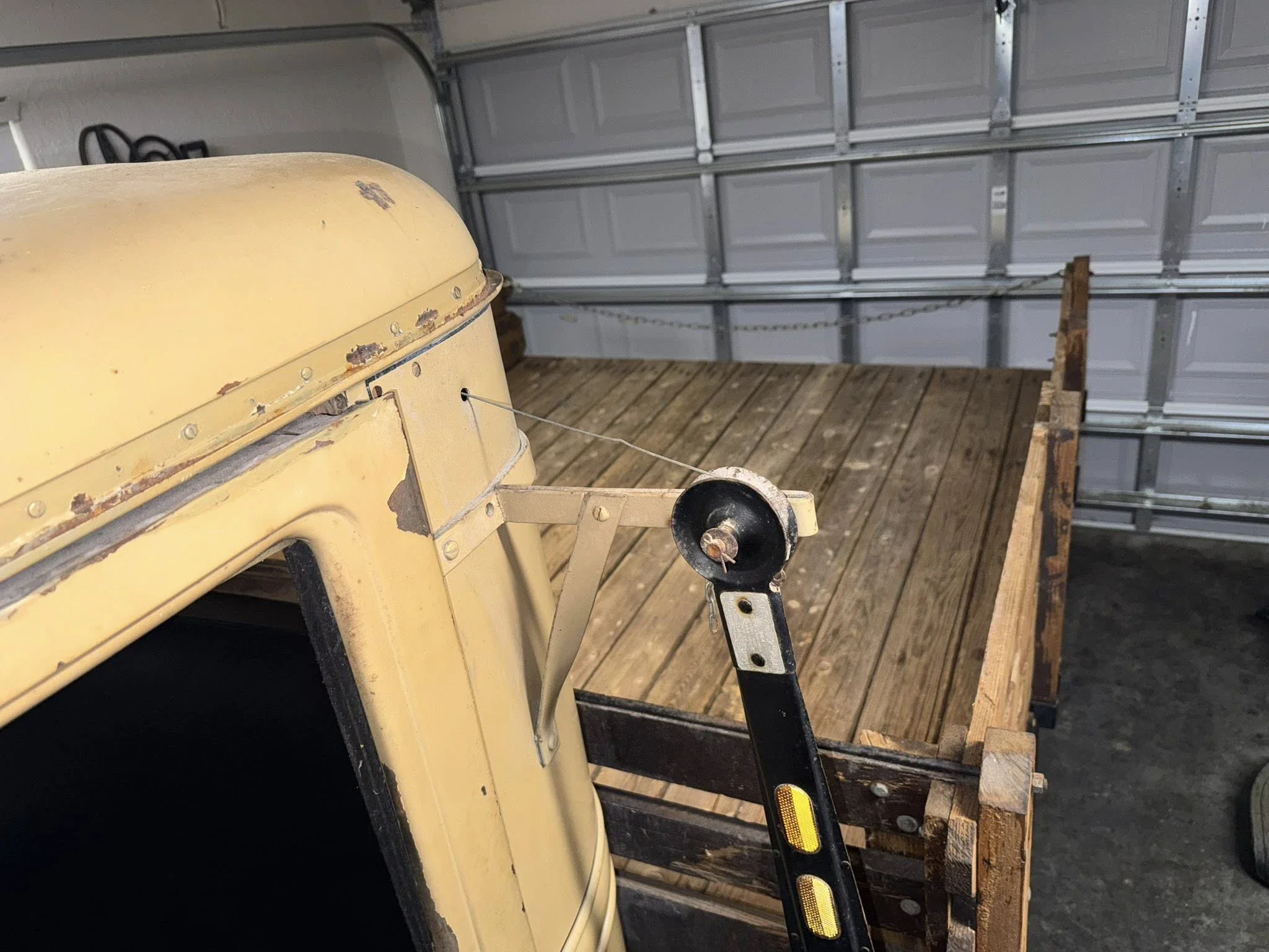 Chevrolet-Pickup-1931-Tan-Tan-58
