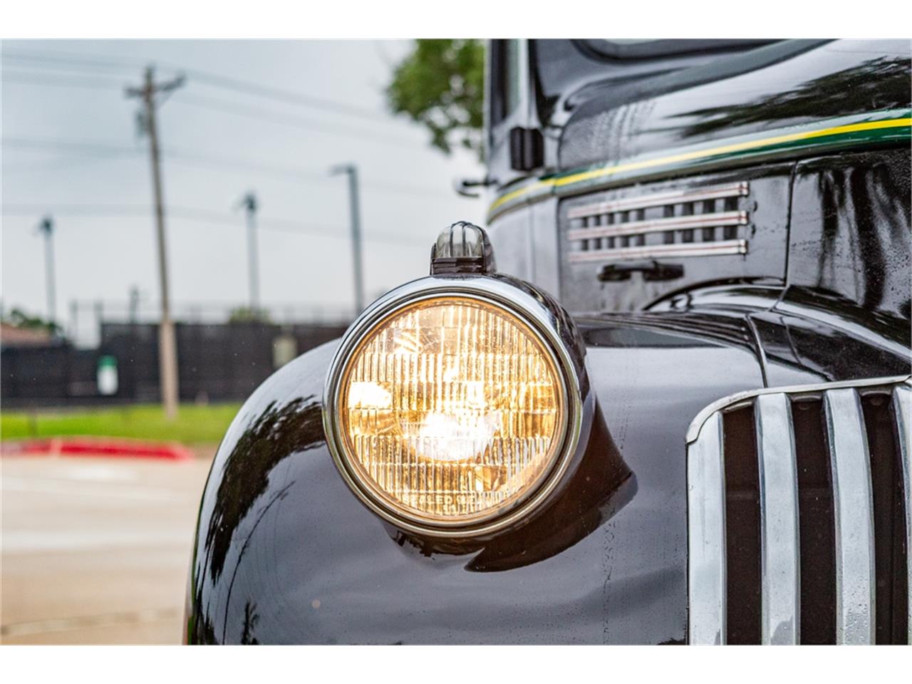 Chevrolet-Pickup-1941-Black-Brown-16