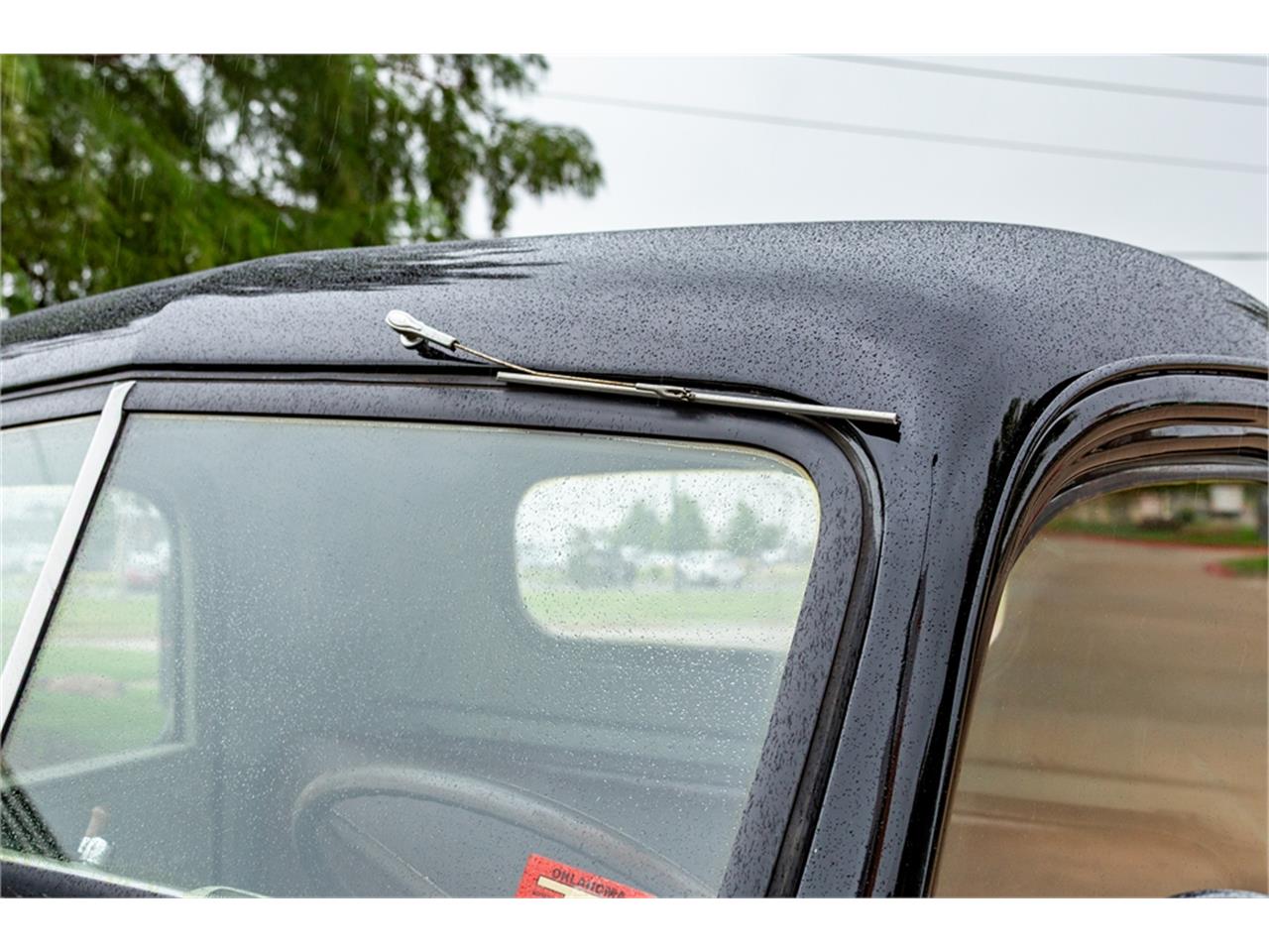 Chevrolet-Pickup-1941-Black-Brown-23