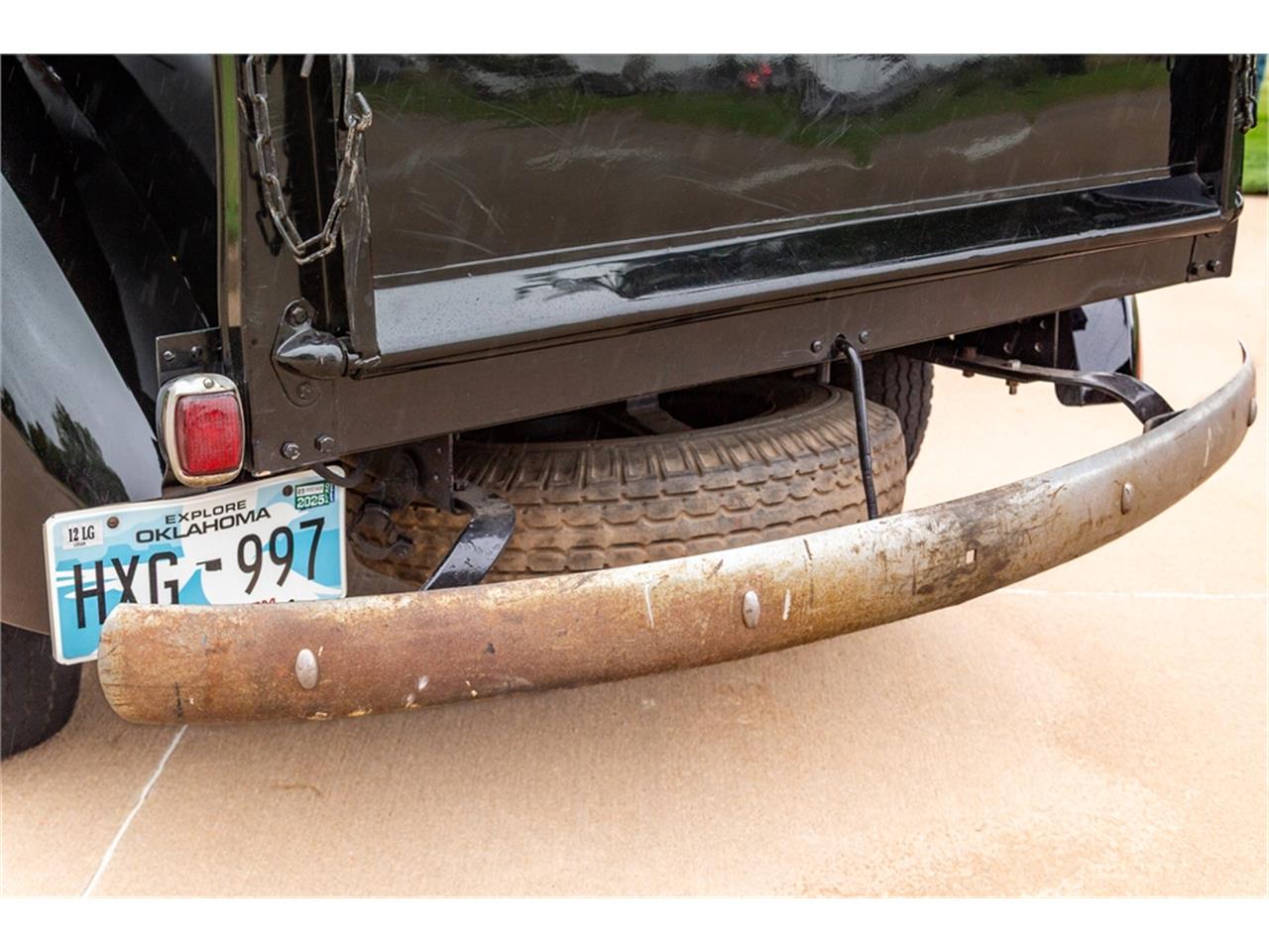 Chevrolet-Pickup-1941-Black-Brown-27