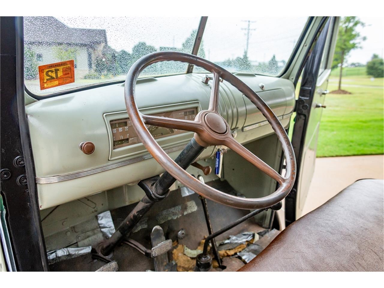 Chevrolet-Pickup-1941-Black-Brown-35