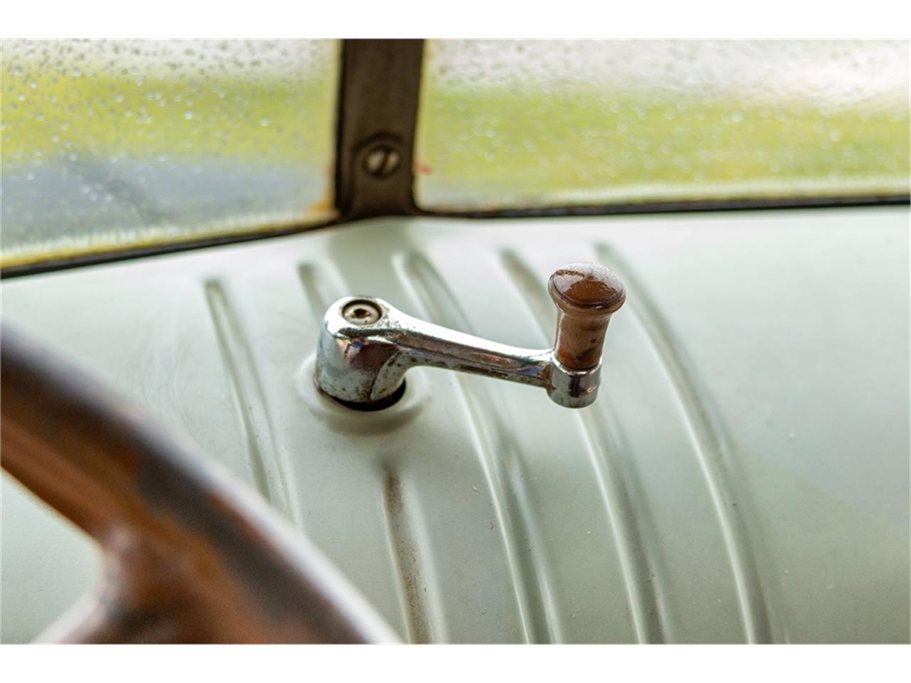 Chevrolet-Pickup-1941-Black-Brown-39