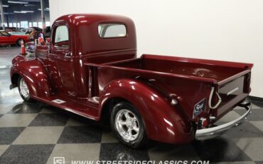 Chevrolet-Pickup-1946-Burgundy-Maroon-BronzeCream-17