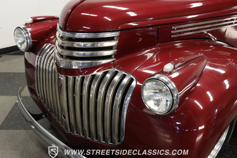 Chevrolet-Pickup-1946-Burgundy-Maroon-BronzeCream-20