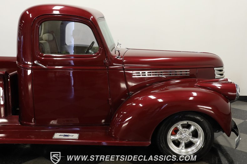 Chevrolet-Pickup-1946-Burgundy-Maroon-BronzeCream-32