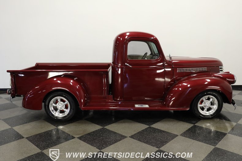 Chevrolet-Pickup-1946-Burgundy-Maroon-BronzeCream-4