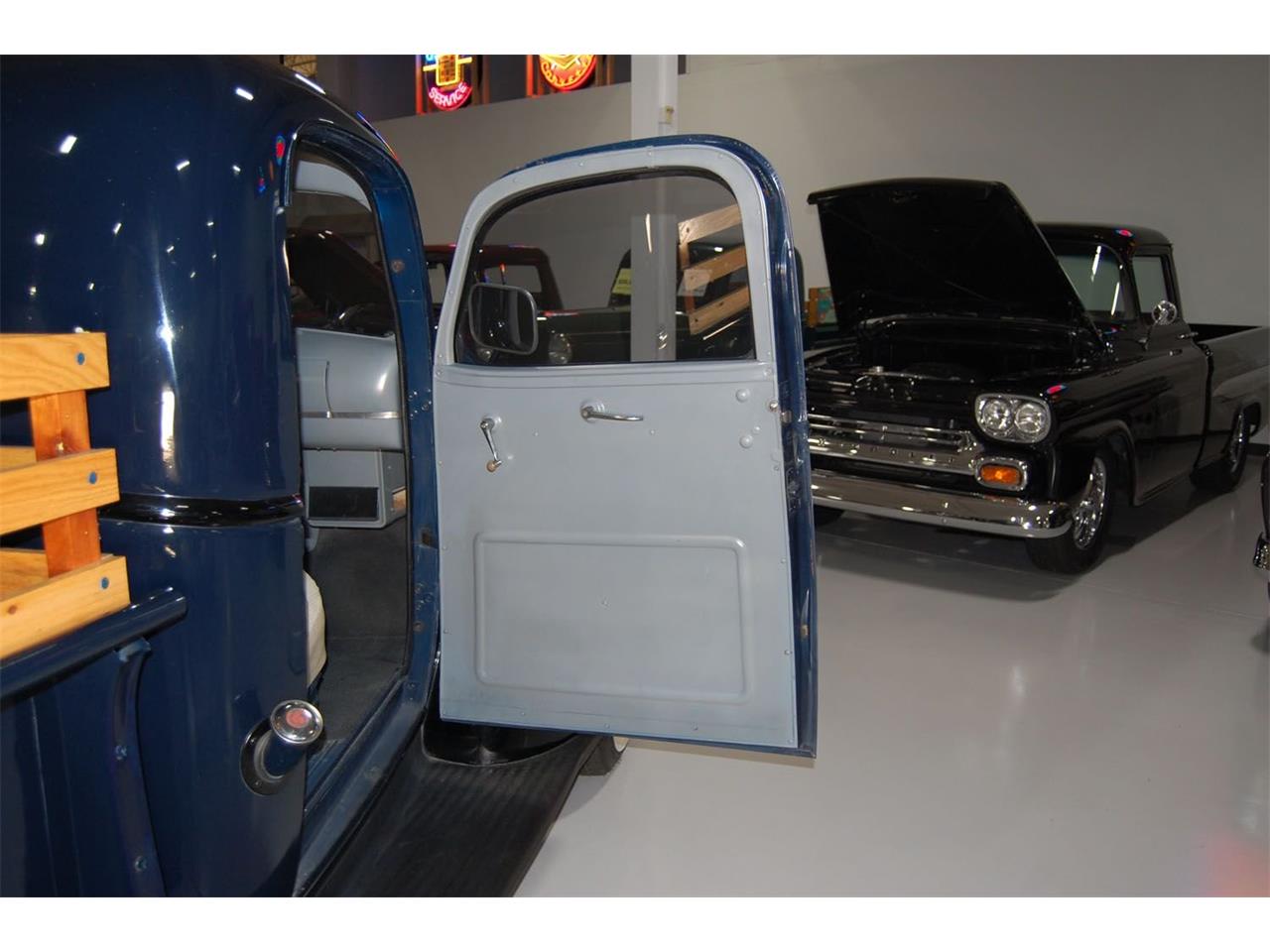Chevrolet-Pickup-1946-Dark-blueblack-gray-11