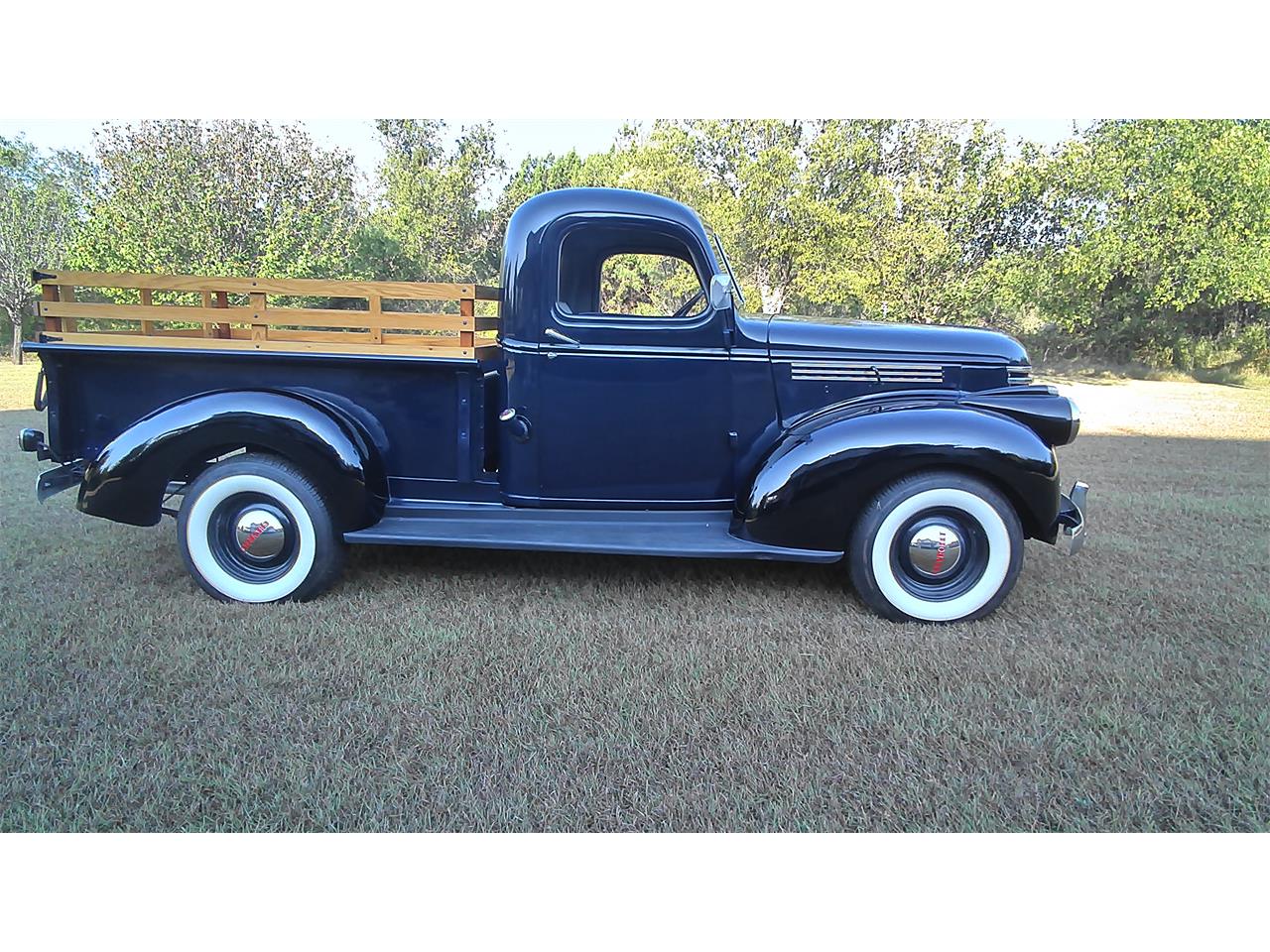 Chevrolet-Pickup-1946-Dark-blueblack-gray-3