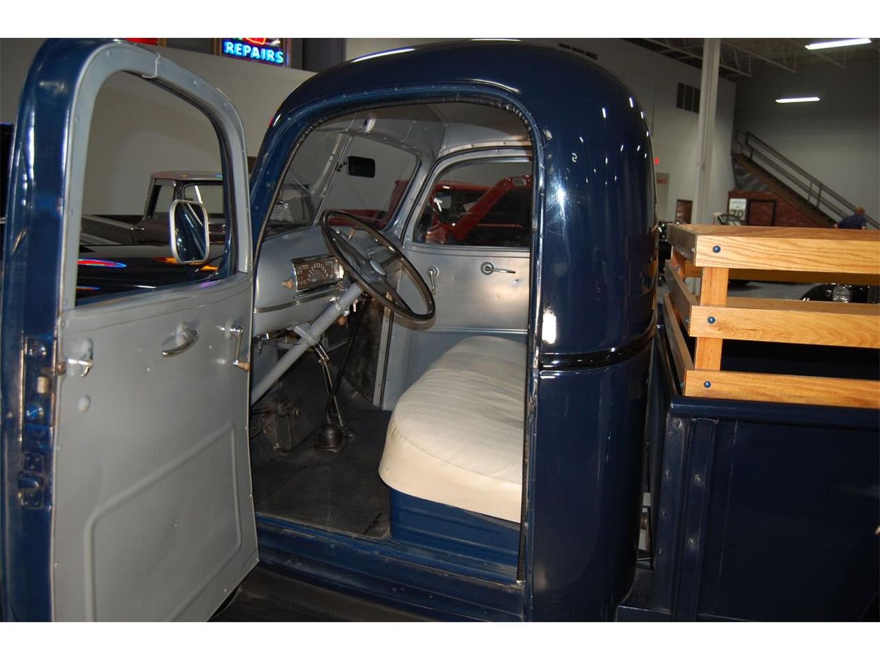 Chevrolet-Pickup-1946-Dark-blueblack-gray-8