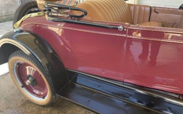 Chevrolet-Roadster-1928-Red-11