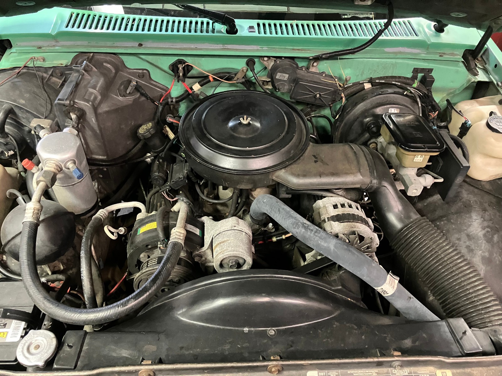 Chevrolet-S-10-1993-Standard-Cab-Pickup-12