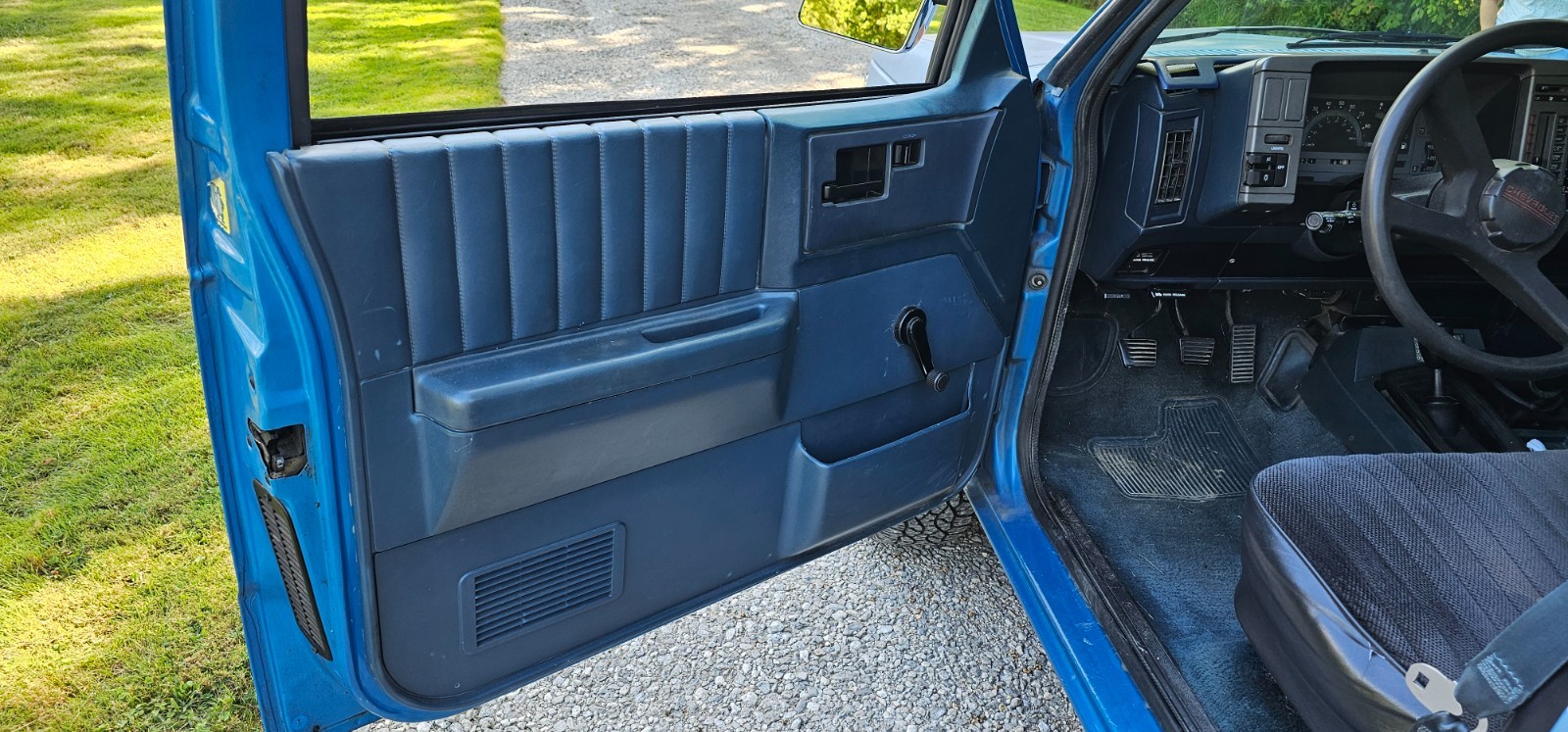 Chevrolet-S-10-1993-Standard-Cab-Pickup-22
