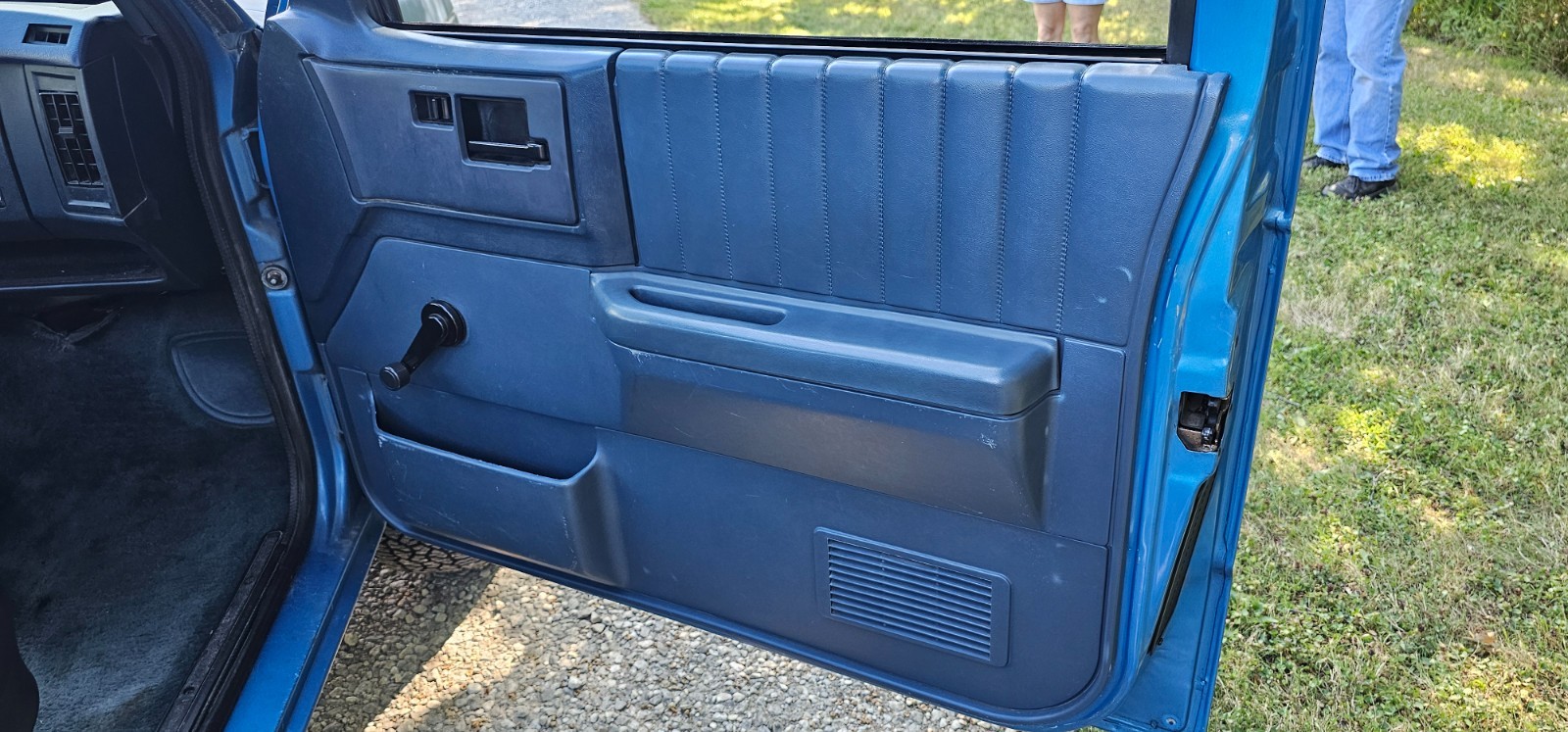 Chevrolet-S-10-1993-Standard-Cab-Pickup-23