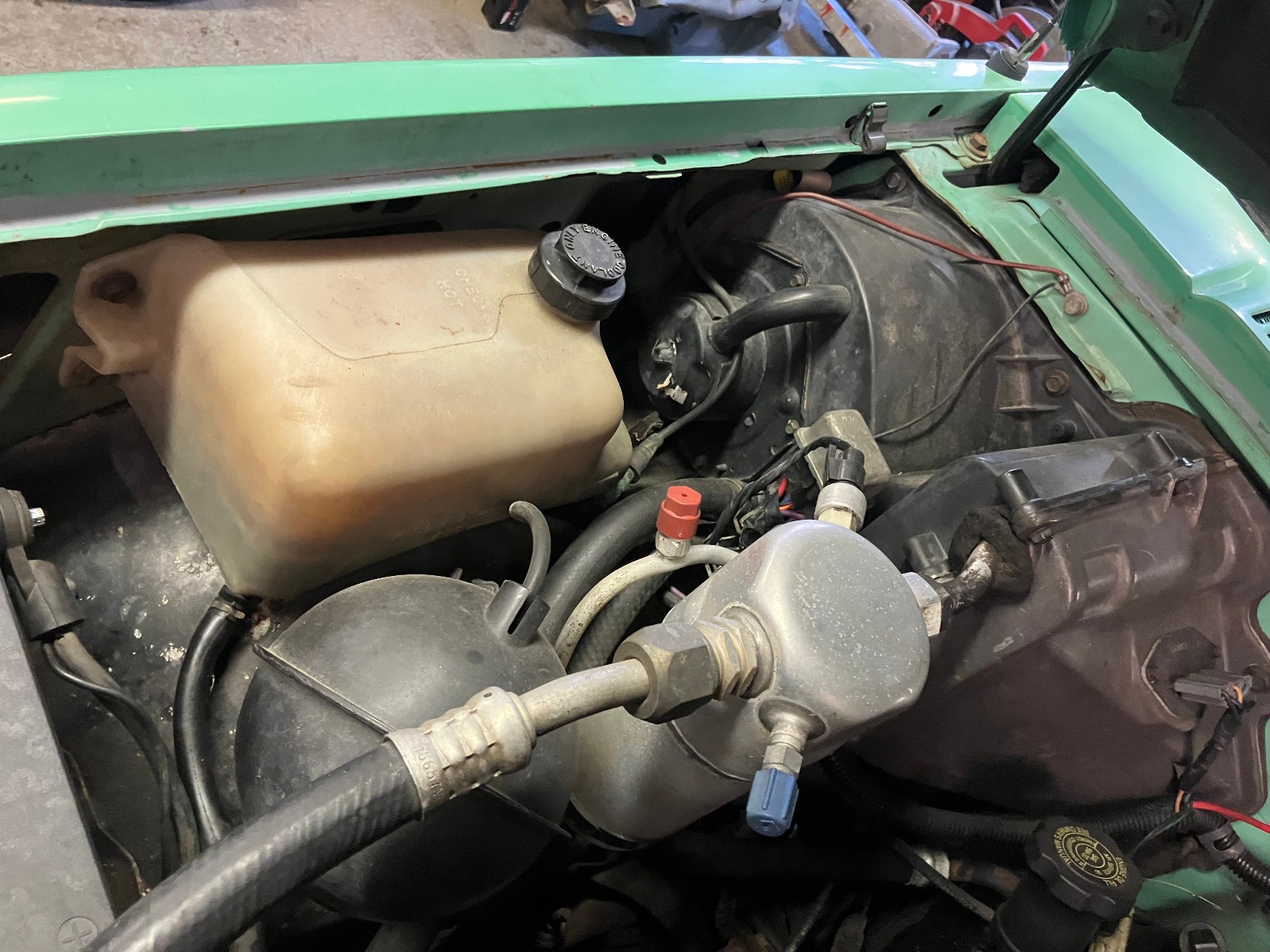 Chevrolet-S-10-1993-Standard-Cab-Pickup-24