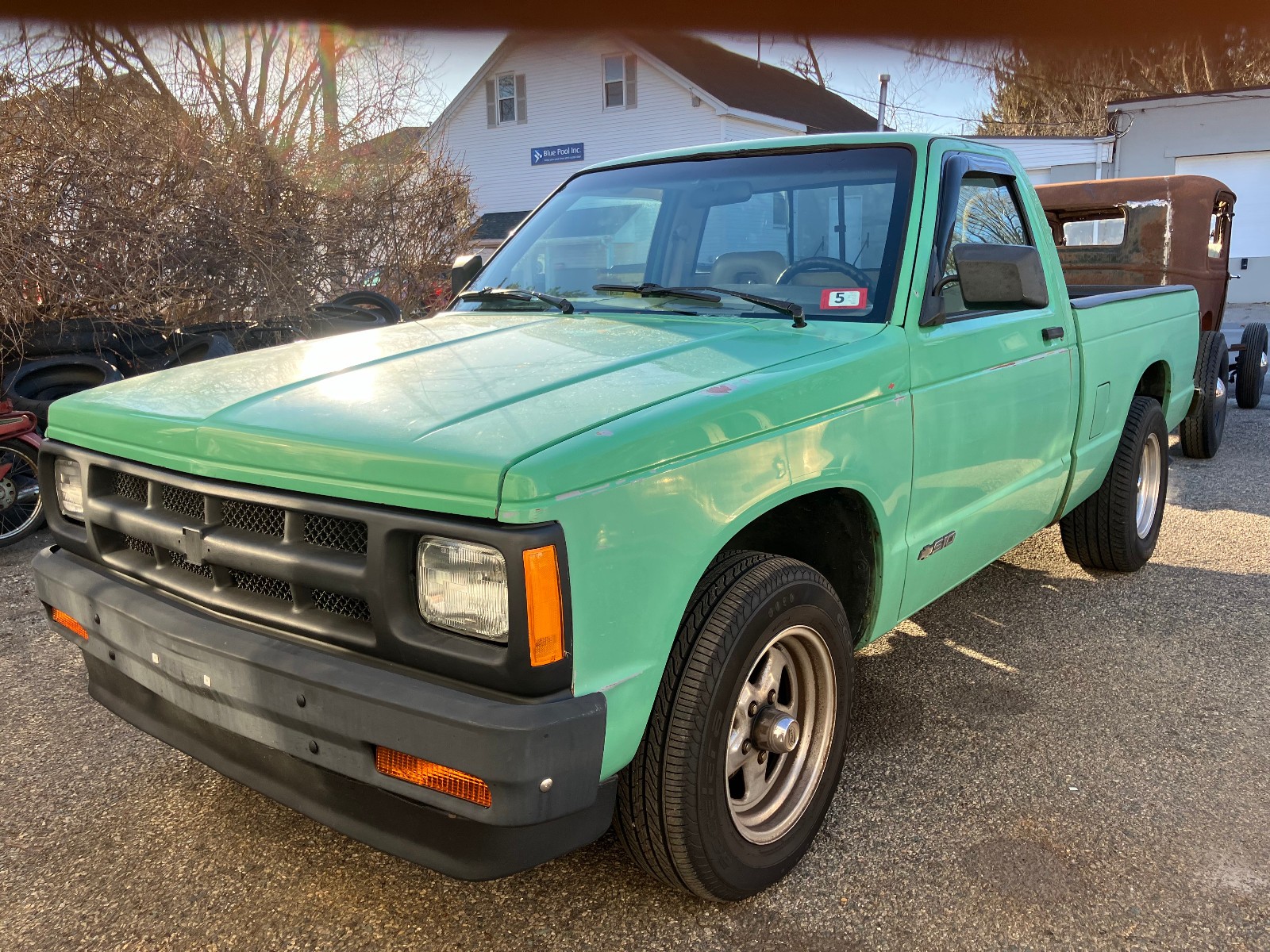 Chevrolet-S-10-1993-Standard-Cab-Pickup