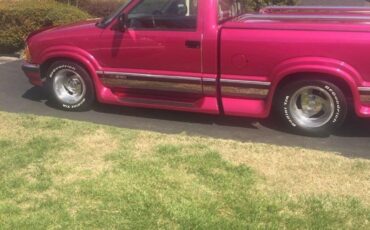 Chevrolet-S-10-1994-Standard-Cab-Pickup-3