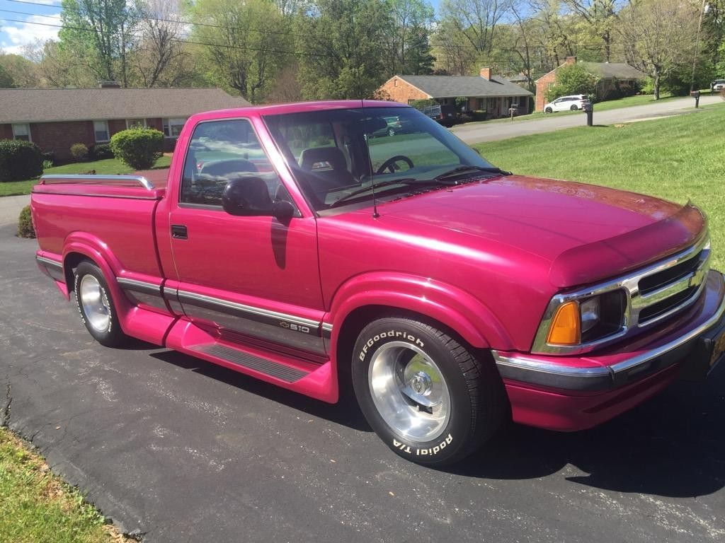Chevrolet S-10 1994 Standard Cab Pickup