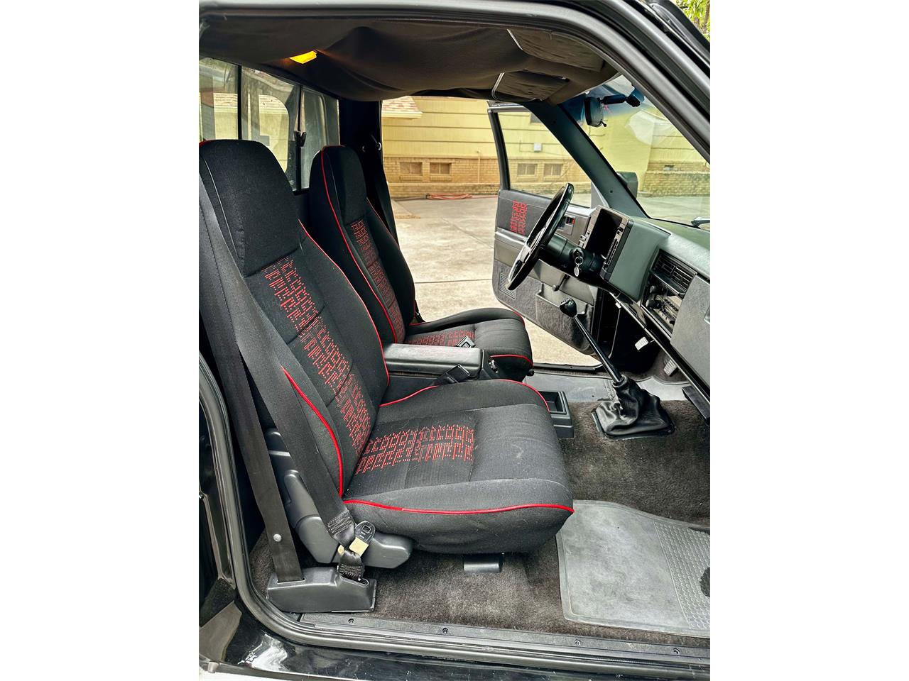 Chevrolet-S10-1987-Black-Black-11