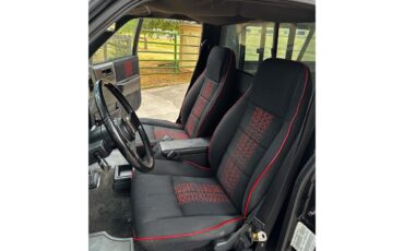 Chevrolet-S10-1987-Black-Black-12