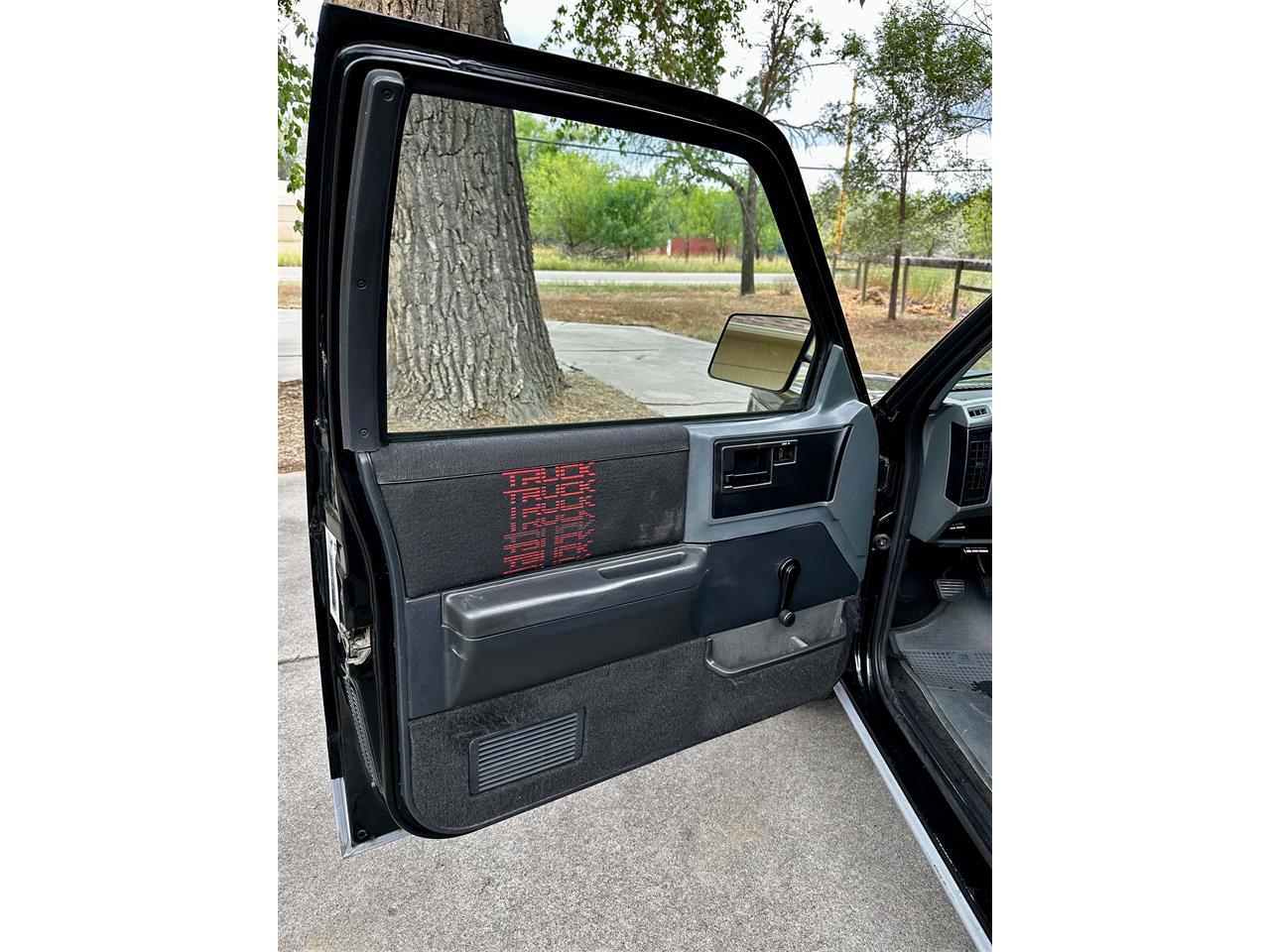 Chevrolet-S10-1987-Black-Black-13