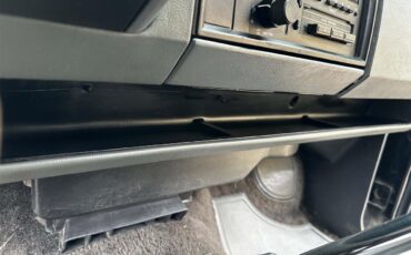 Chevrolet-S10-1987-Black-Black-5