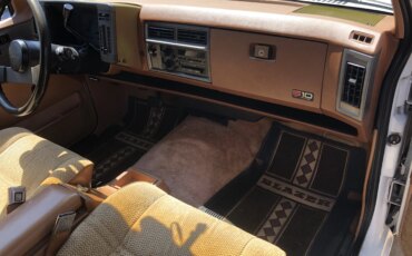 Chevrolet-S10-blazer-2wd-2-door-1988-White-Beige-8